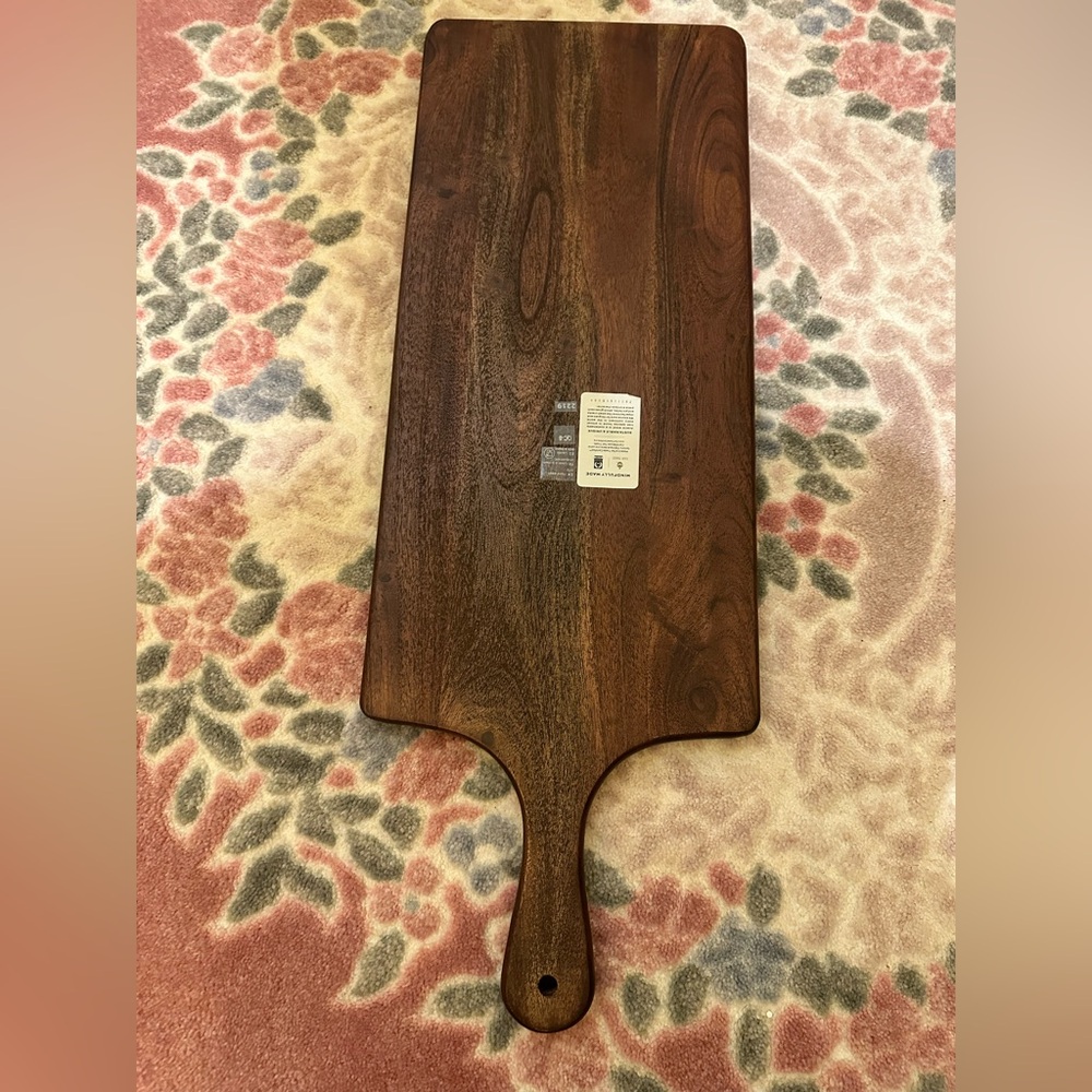 Charcuterie Board and Knife Set - Picture 4 of 6